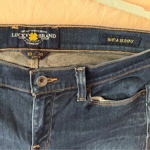 Lucky Brand , Sophia skinny size 10 ankle, excellent condition!